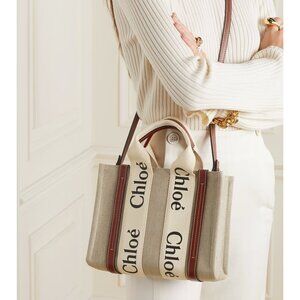 CHLOÉ + NET SUSTAIN Woody small embroidered leather-trimmed linen tote